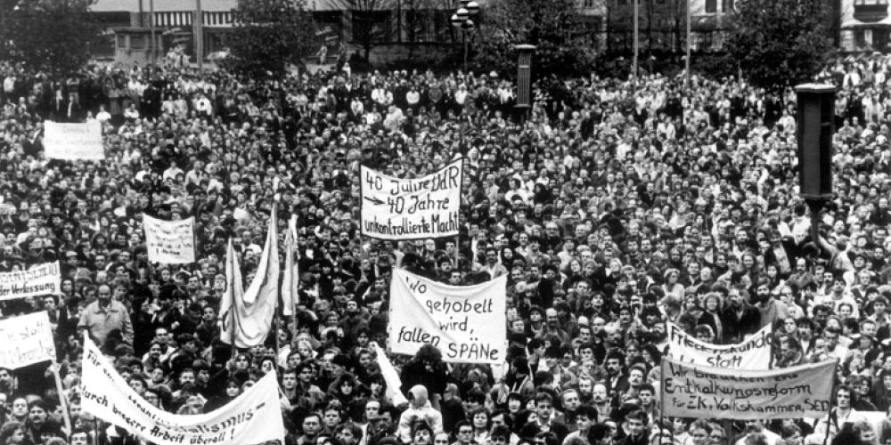 Um die Einheit zu erlangen, demonstrierten auch in Jena viele Menschen.