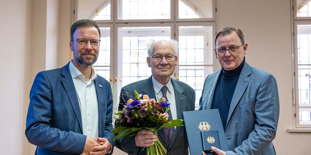 V.r.: Oberbürgermeister Dr. Thomas Nitzsche, Dr. Eckhard Schack und Ministerpräsident Bodo Ramelow
