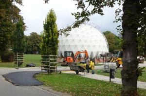 Der  Klima-Pavillon wird zurück gebaut.