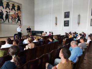 Jugendliche aus Jena und Erlangen im Gespräch mit Oberbürgermeister Thomas Nitzsche