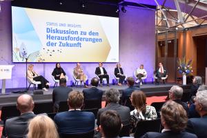 Podiumsdiskussion des Verbandes Kommunaler Unternehmen