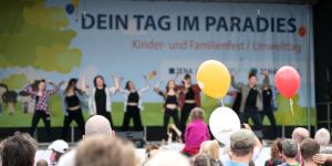 Bühne Rasenmühleninsel "Dein Tag im Pradies"