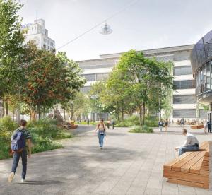 Platz mit Bäumen und Menschen