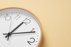 Uhr