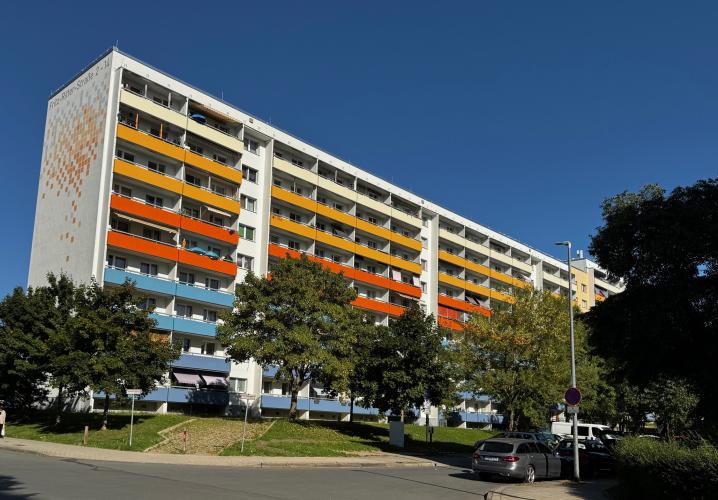 Ansicht eines Häuserblocks.