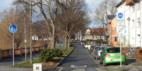 Eine Fahrradstraße an der Saale