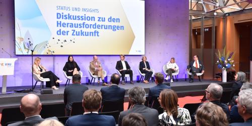 Podiumsdiskussion des Verbandes Kommunaler Unternehmen