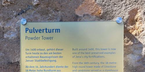 Tafel am Pulverturm