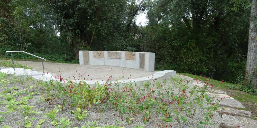 Eine neu bepflanzte Anlage