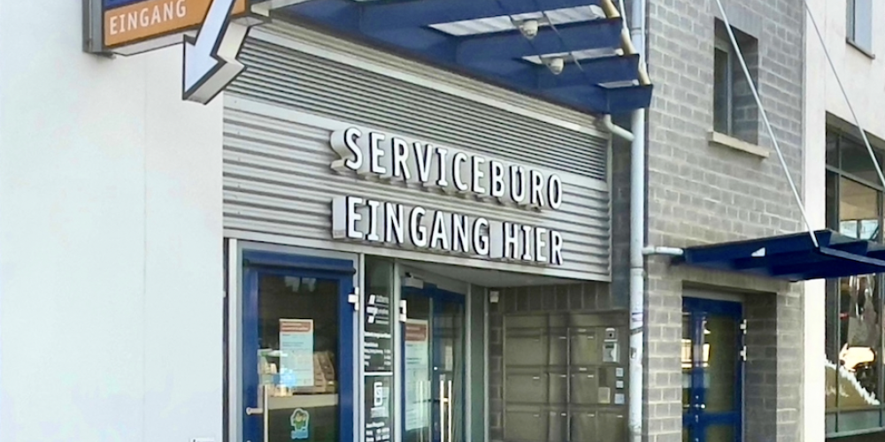 Ein Eingang eines Büros