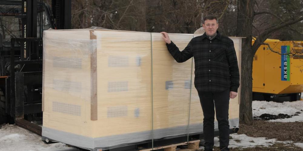 Neu angelieferter Generator