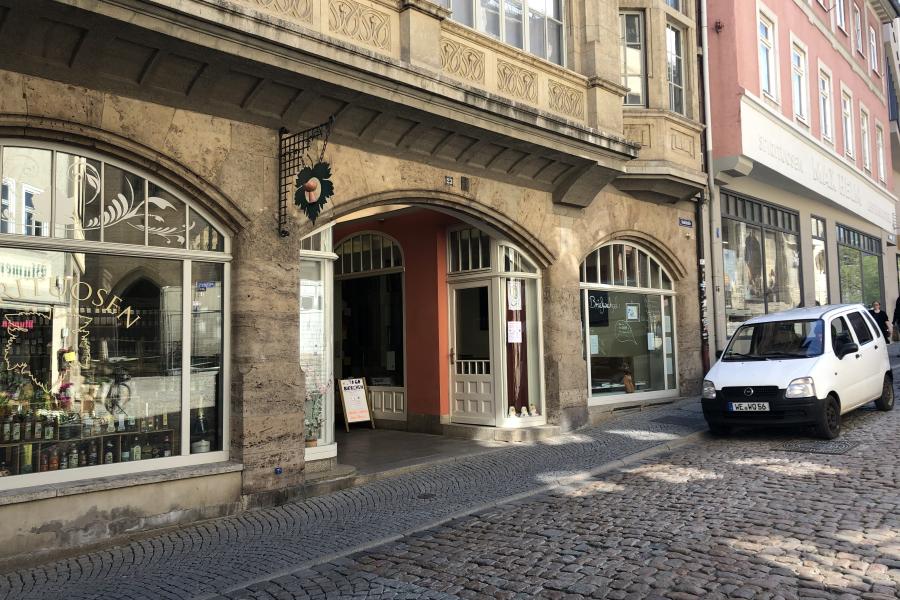Ein Toreingang eines Hauses
