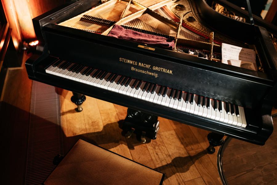 Ein Piano