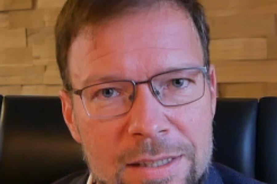 OB Thomas Nitzsche