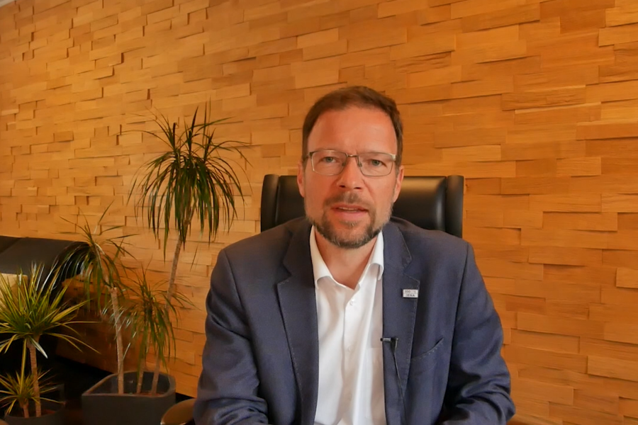 Screenshot Video: OB Thomas Nitzsche während seiner Wochenbotschaft