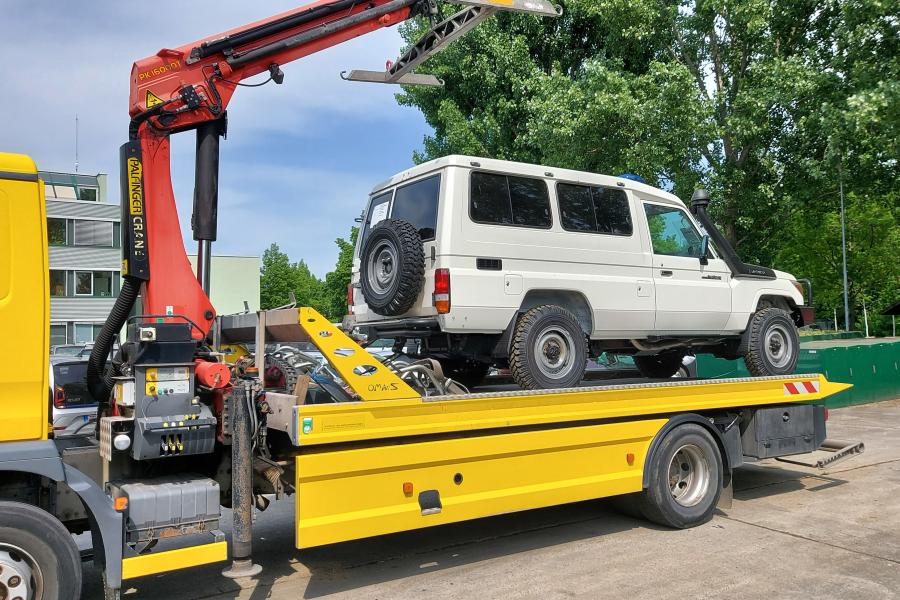 Krankentransportwagen von Jena in die Ukraine geliefert