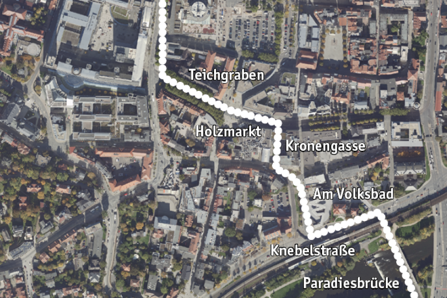 Eine Karte mit einer Marschroute