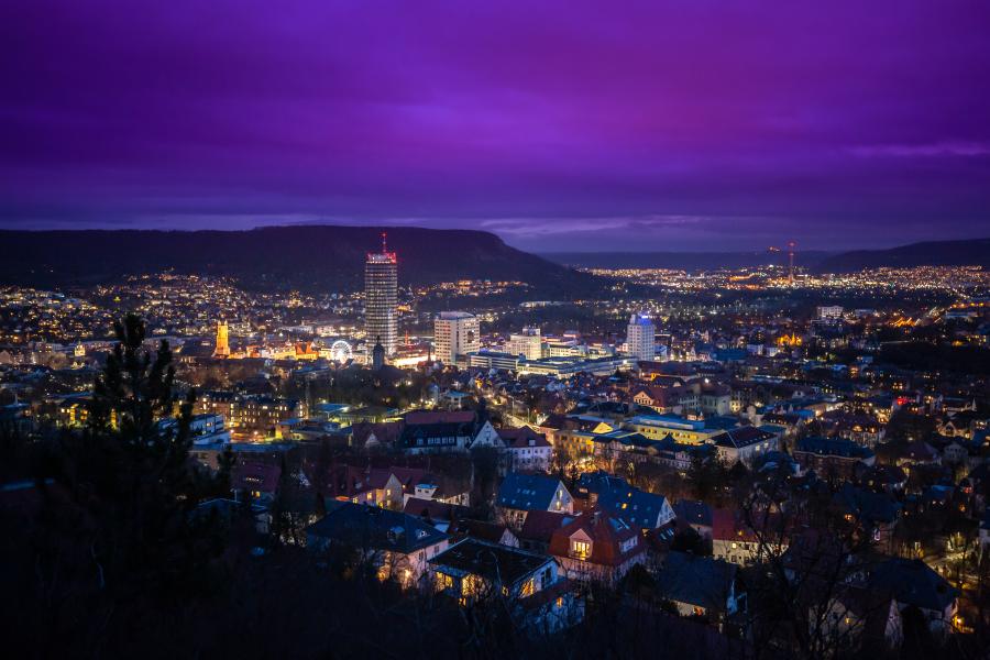 Jena bei Nacht 