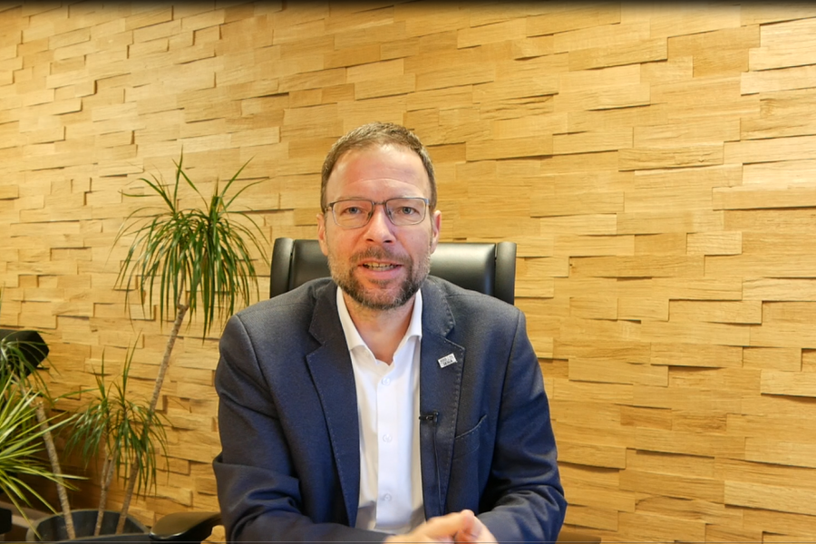 Video-Screenshot : OB während der Video-Botschaft