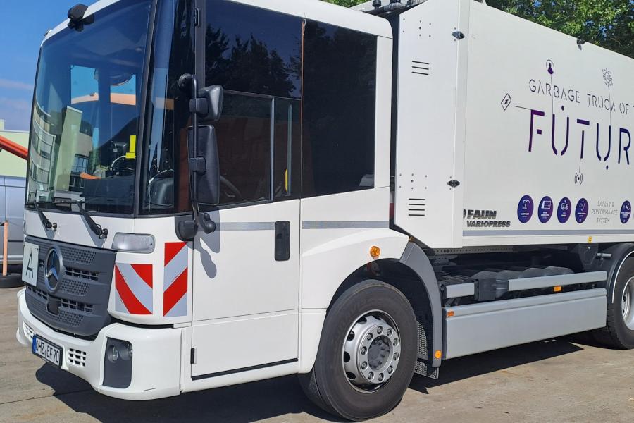 vollelektrisches Abfallsammel-Auto